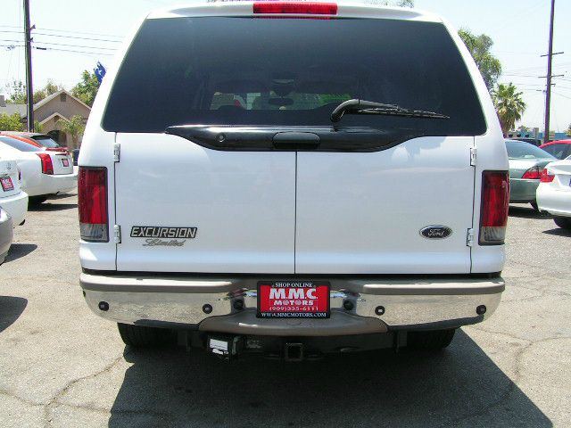 Ford Excursion 2002 photo 4