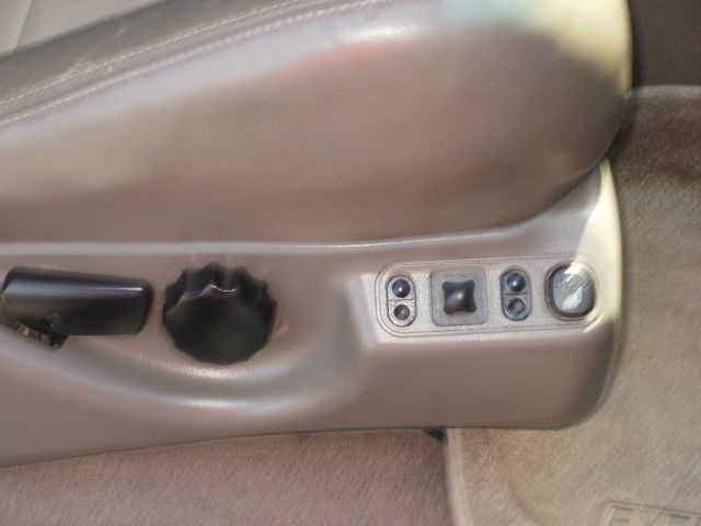 Ford Excursion 2003 photo 1