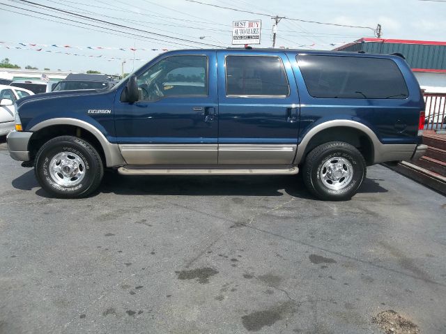 Ford Excursion 2003 photo 3