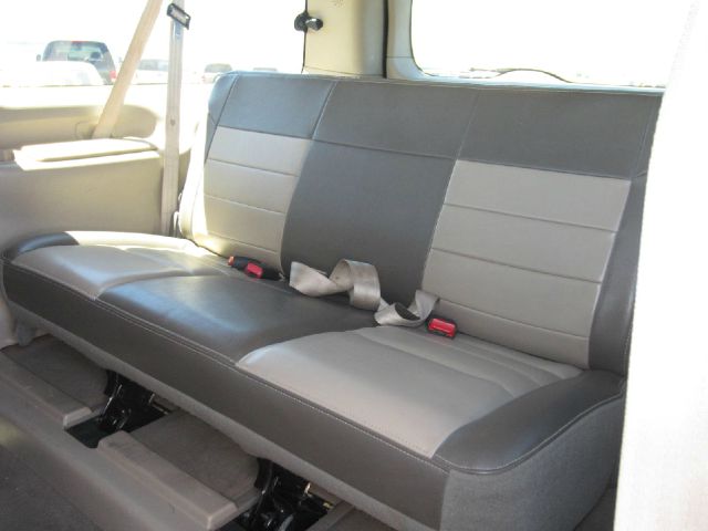 Ford Excursion 2003 photo 1