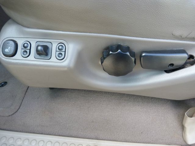 Ford Excursion 2003 photo 10