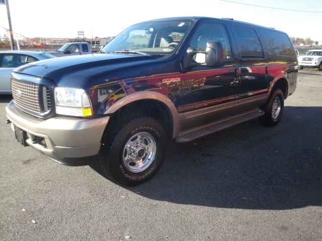 Ford Excursion 2003 photo 4