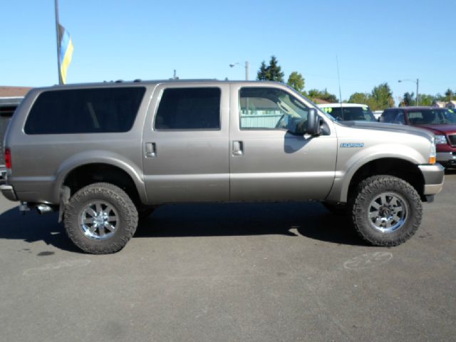 Ford Excursion 2003 photo 6