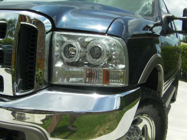 Ford Excursion 2003 photo 12