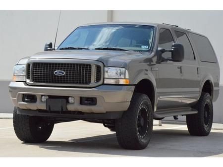 Ford Excursion SXT 2WD V/6 Auto 5-pass SUV