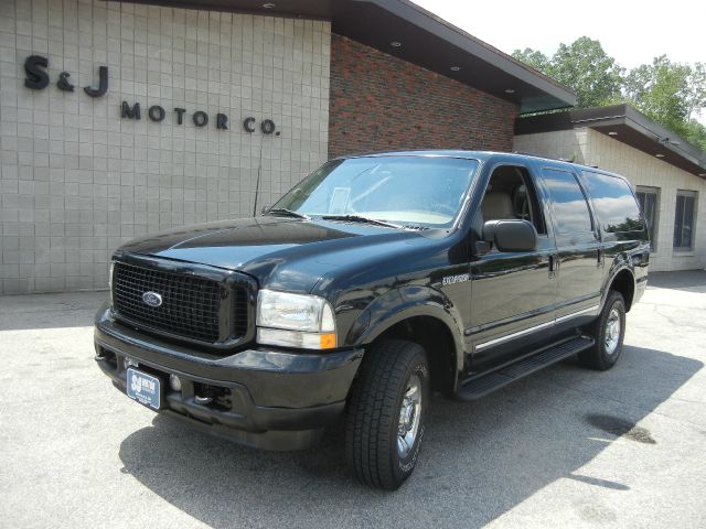 Ford Excursion 2003 photo 2