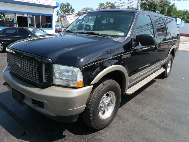 Ford Excursion 2004 photo 3