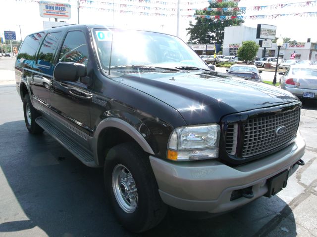 Ford Excursion 2004 photo 4