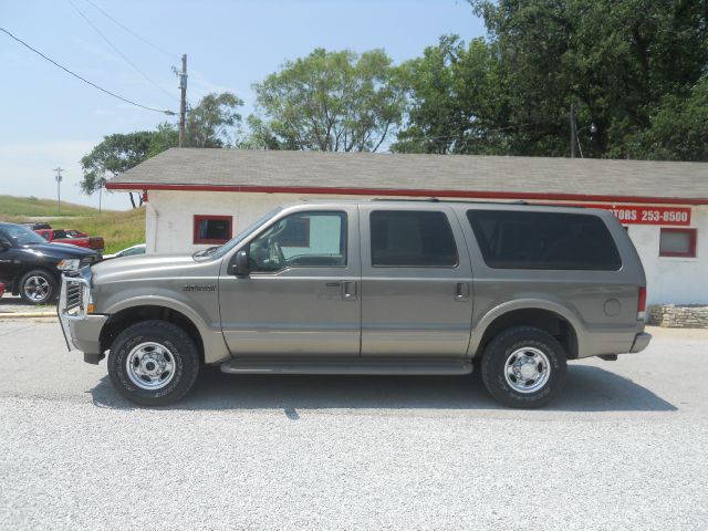 Ford Excursion 2004 photo 3