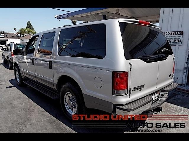 Ford Excursion 2004 photo 4