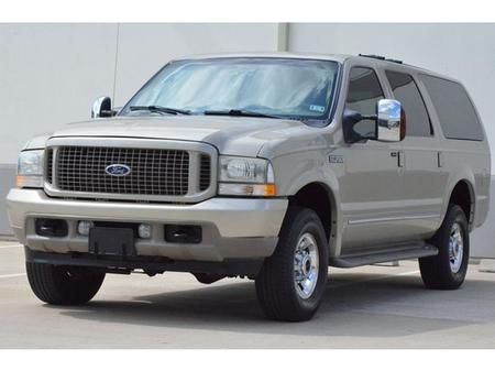 Ford Excursion 2004 photo 2