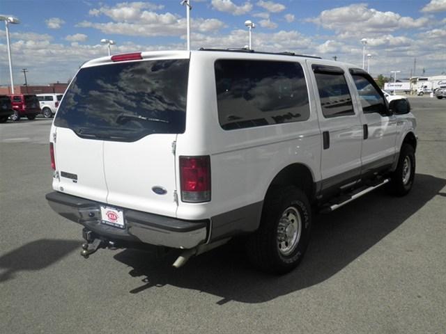 Ford Excursion 2004 photo 4