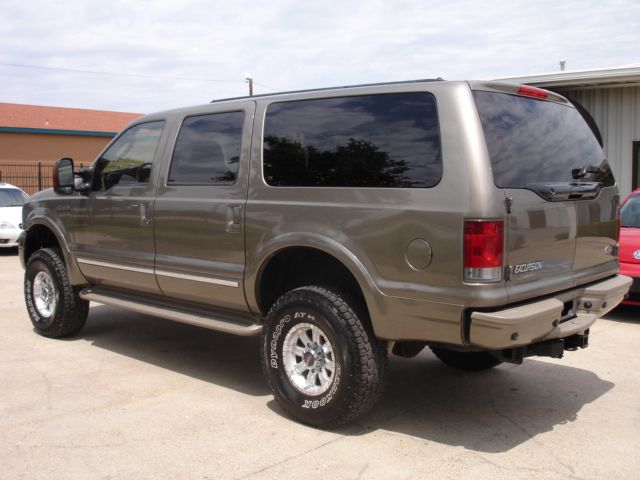 Ford Excursion 2005 photo 4