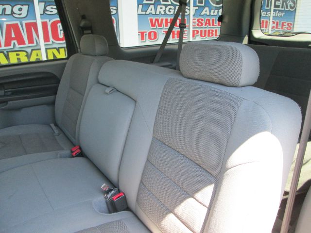 Ford Excursion 2005 photo 3