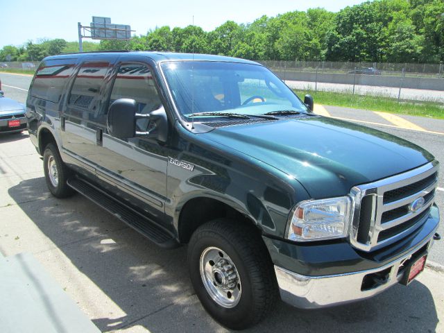 Ford Excursion 2005 photo 7