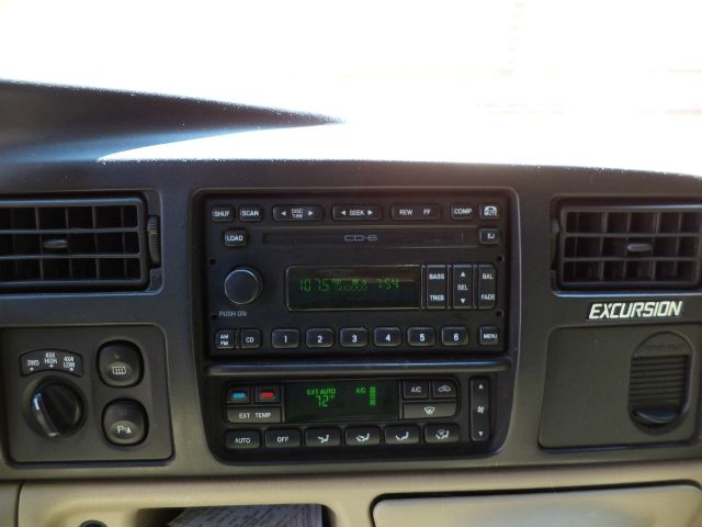 Ford Excursion 2005 photo 3