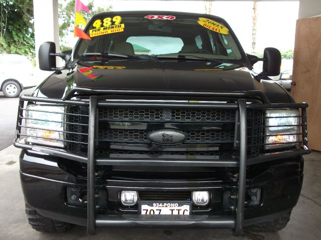 Ford Excursion 2005 photo 1