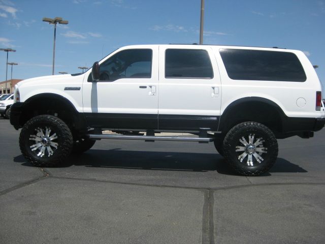 Ford Excursion 2005 photo 4