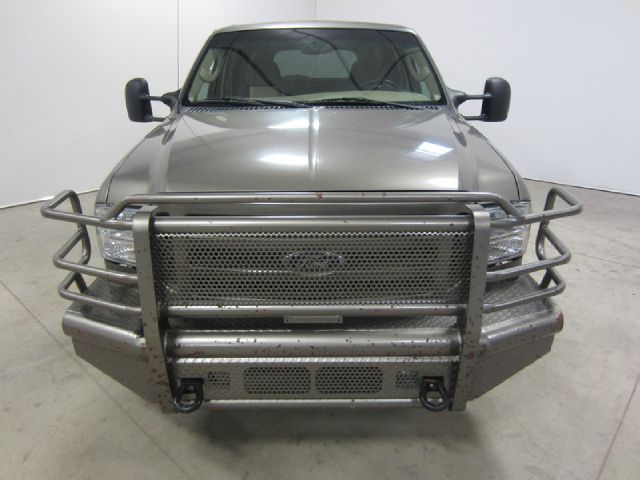 Ford Excursion 2005 photo 2