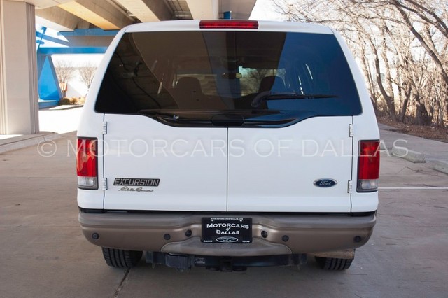 Ford Excursion 2005 photo 2