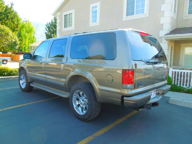 Ford Excursion 2005 photo 1