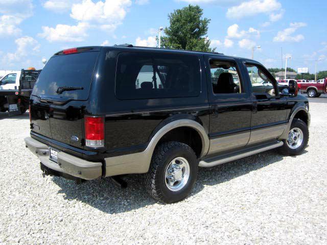 Ford Excursion 2005 photo 2