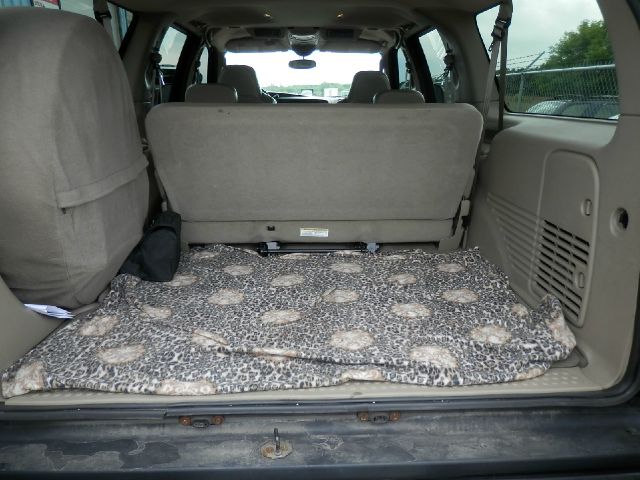 Ford Excursion 2005 photo 1