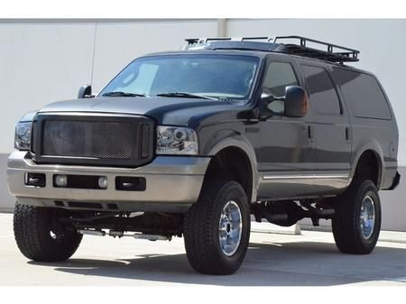 Ford Excursion 2005 photo 1