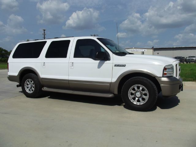 Ford Excursion 2005 photo 4