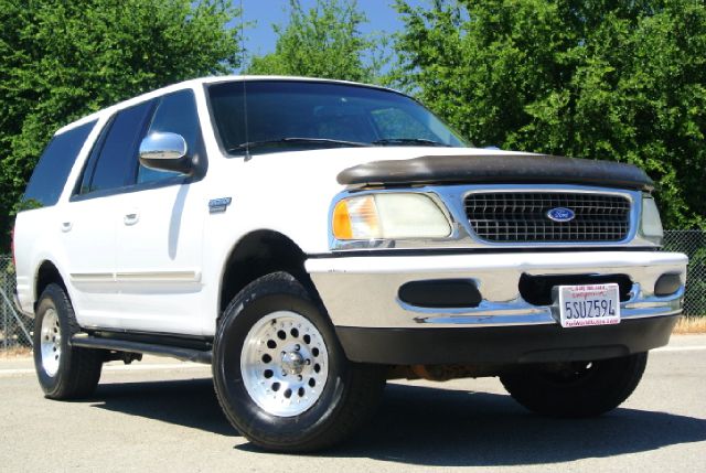 Ford Expedition 1997 photo 4