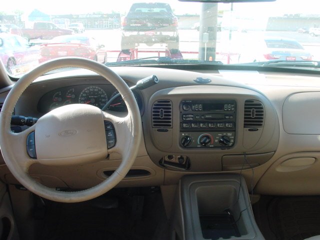 Ford Expedition SL 4x4 Regular Cab SUV