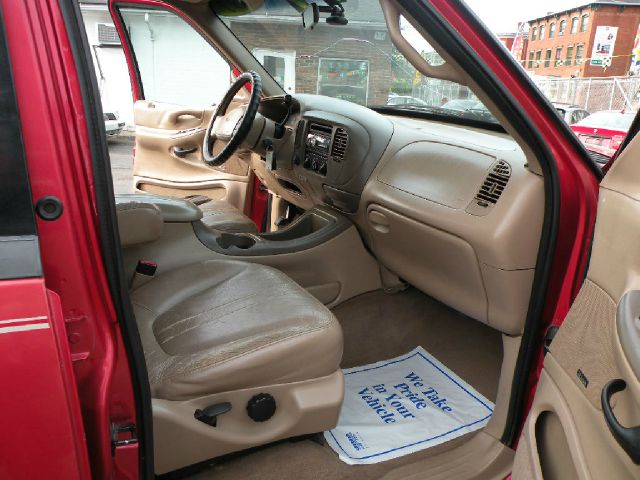 Ford Expedition 1997 photo 11