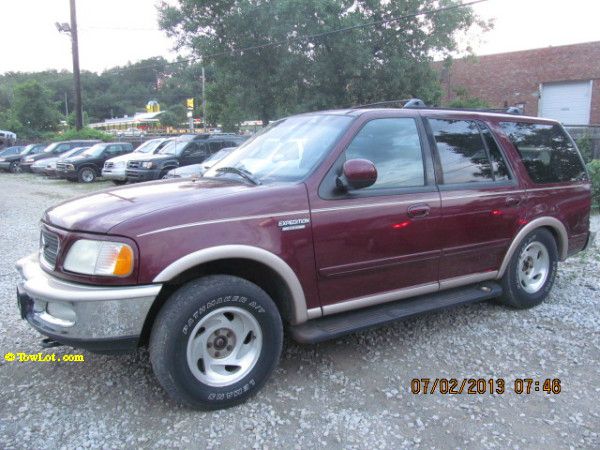 Ford Expedition 1998 photo 3