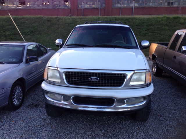 Ford Expedition 1998 photo 3