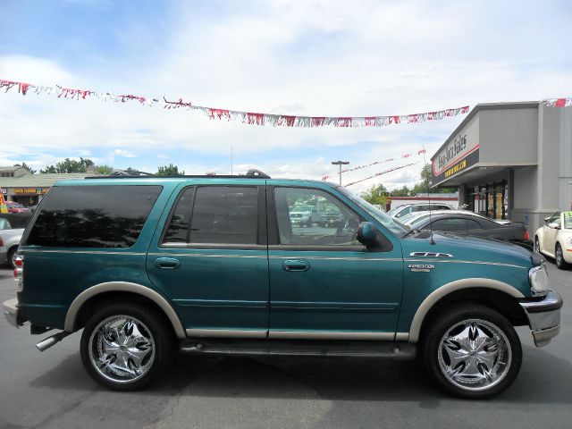 Ford Expedition 1998 photo 2