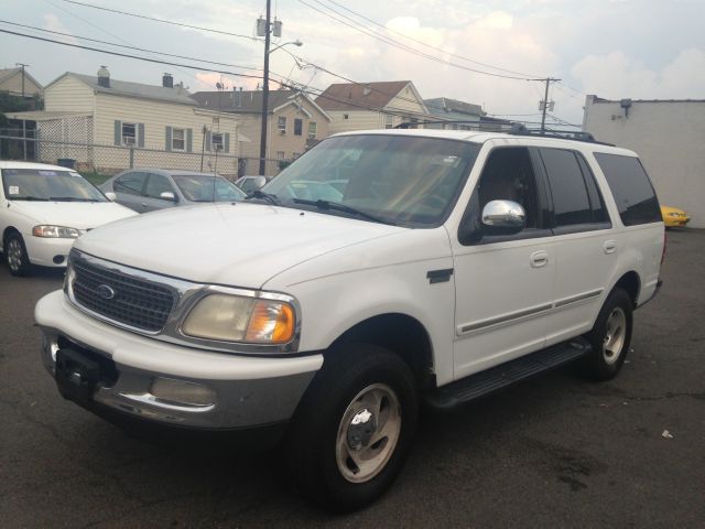 Ford Expedition 1998 photo 3