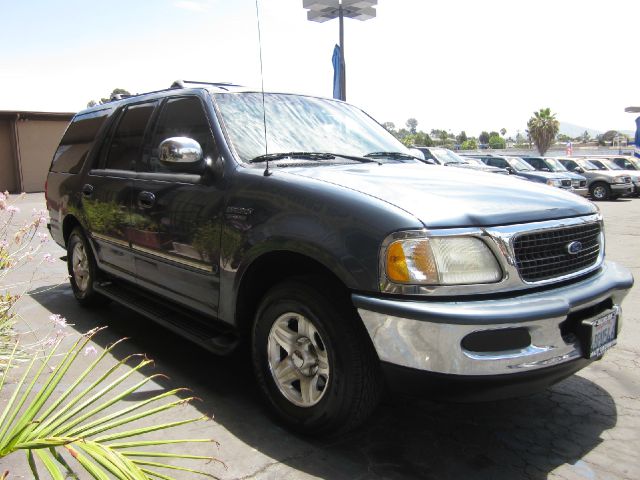 Ford Expedition 1998 photo 2