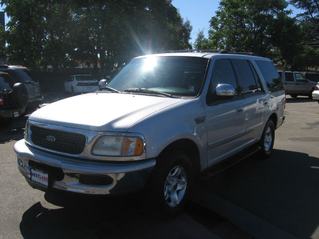 Ford Expedition 1998 photo 3