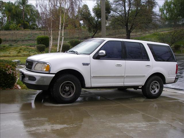 Ford Expedition 1998 photo 1