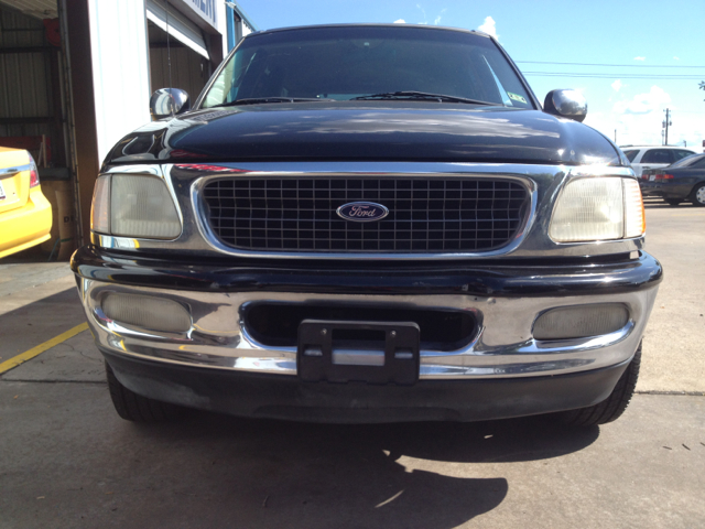 Ford Expedition 1998 photo 3