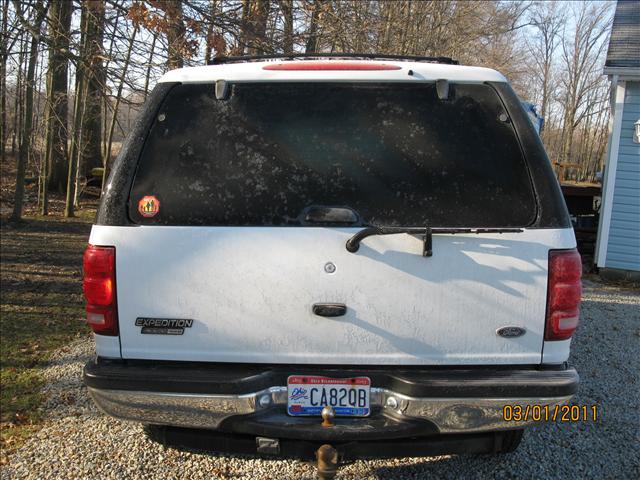 Ford Expedition 1999 photo 2