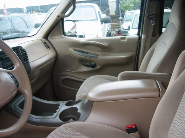 Ford Expedition SL 4x4 Regular Cab SUV