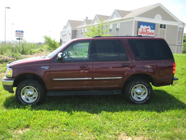 Ford Expedition 1999 photo 2