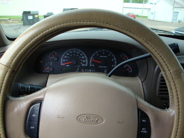 Ford Expedition 1999 photo 8