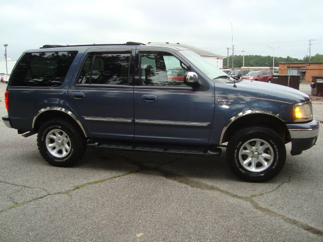 Ford Expedition 1999 photo 2