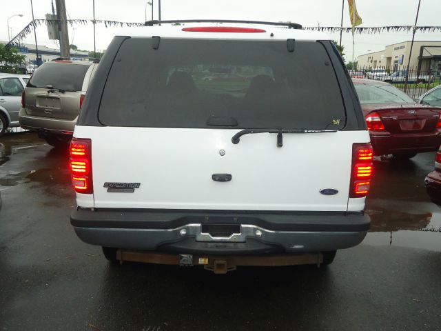 Ford Expedition SL 4x4 Regular Cab SUV