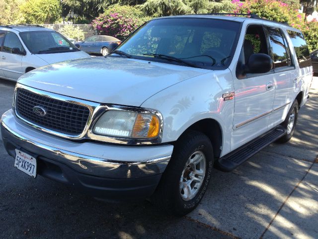 Ford Expedition 2000 photo 1