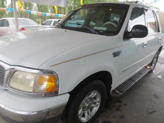 Ford Expedition 2000 photo 4