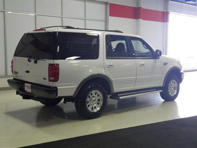 Ford Expedition Regular Cab Long Bed , 5 Speed, Super Clean SUV