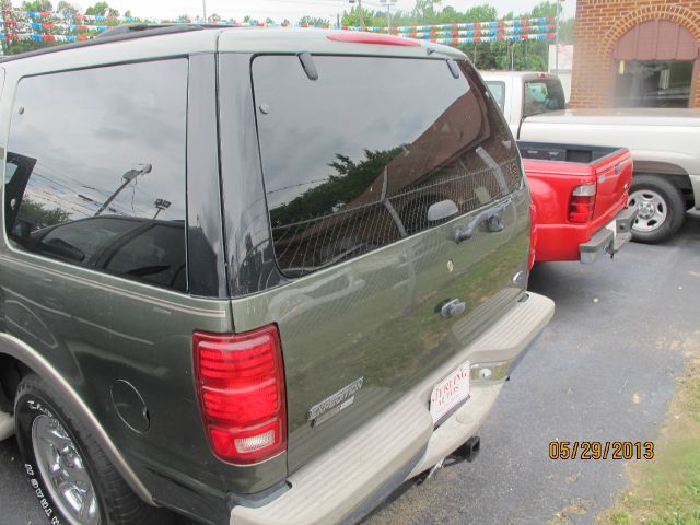 Ford Expedition 2000 photo 2